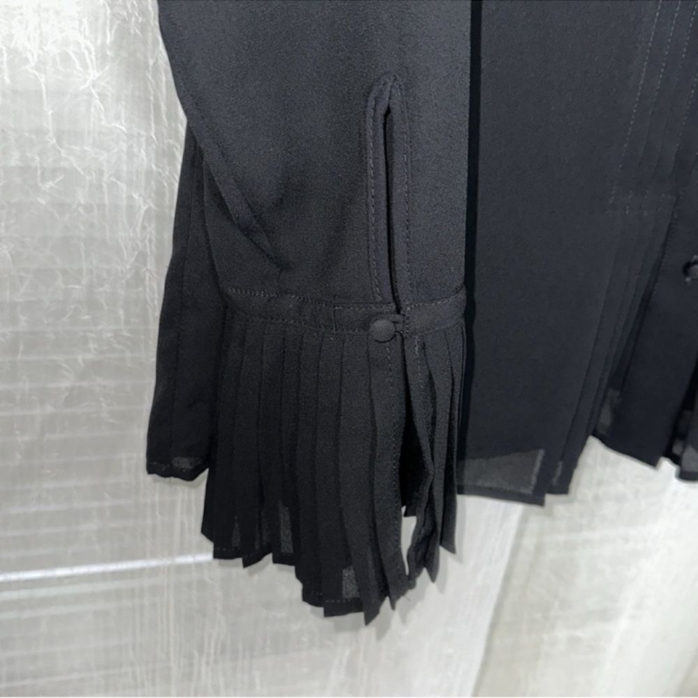 Whbm 4 Black Solid Yoke Collar Button Front Pleat… - image 6